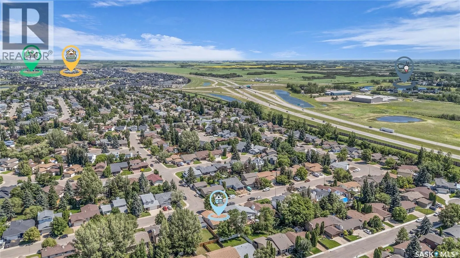 502 Brightsand CRESCENT