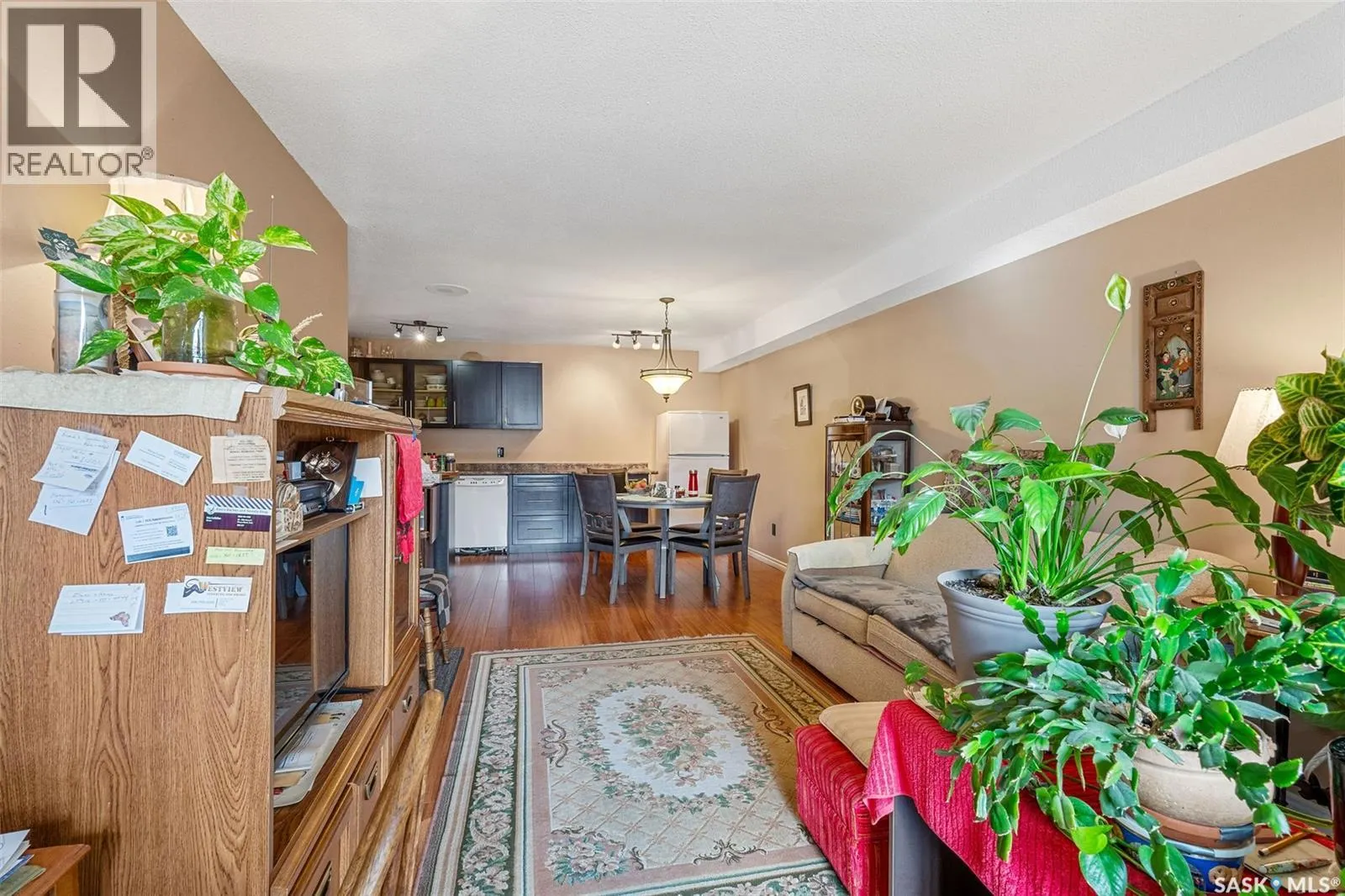 502 1580 Olive Diefenbaker DRIVE