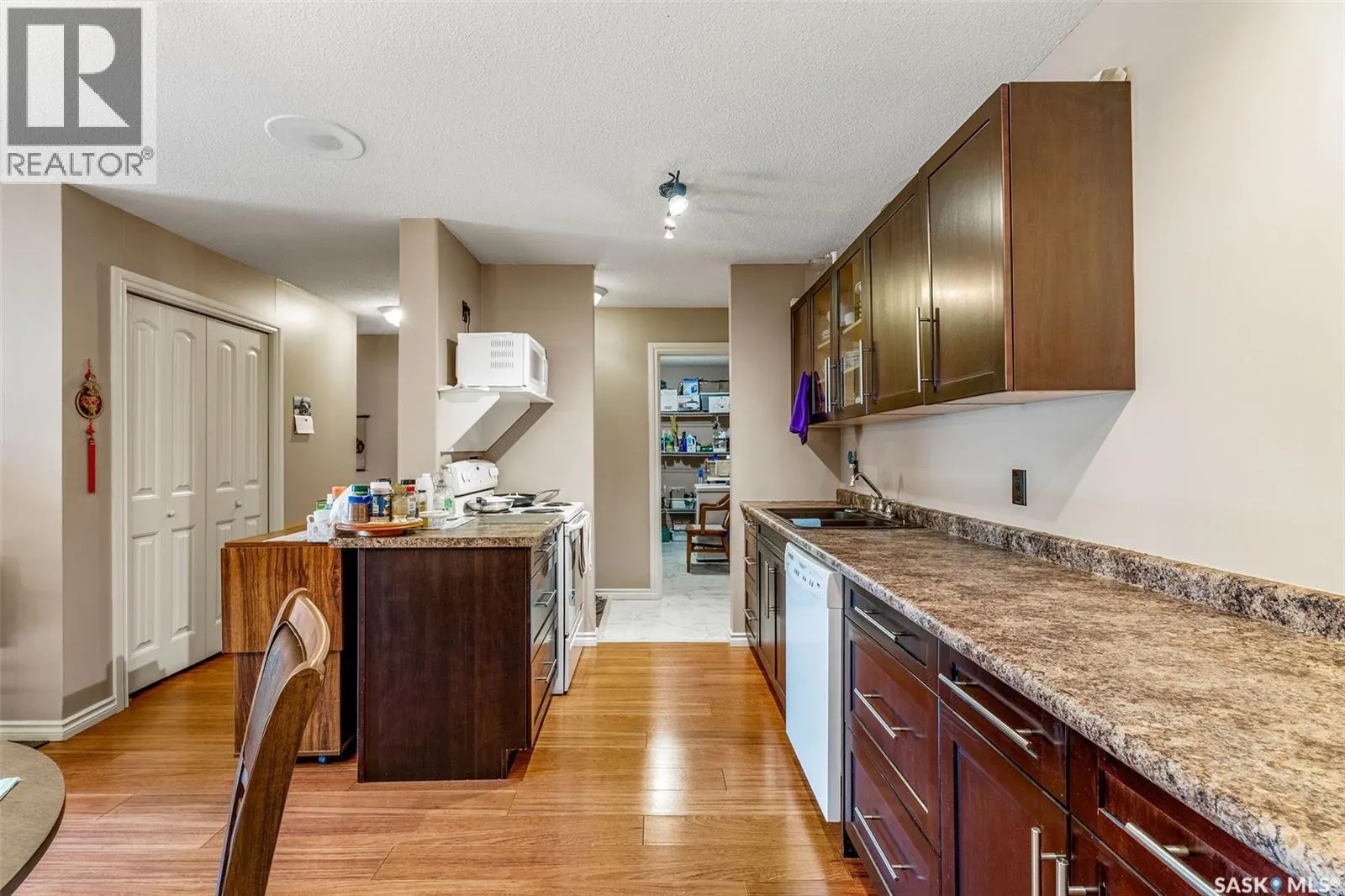 502 1580 Olive Diefenbaker DRIVE