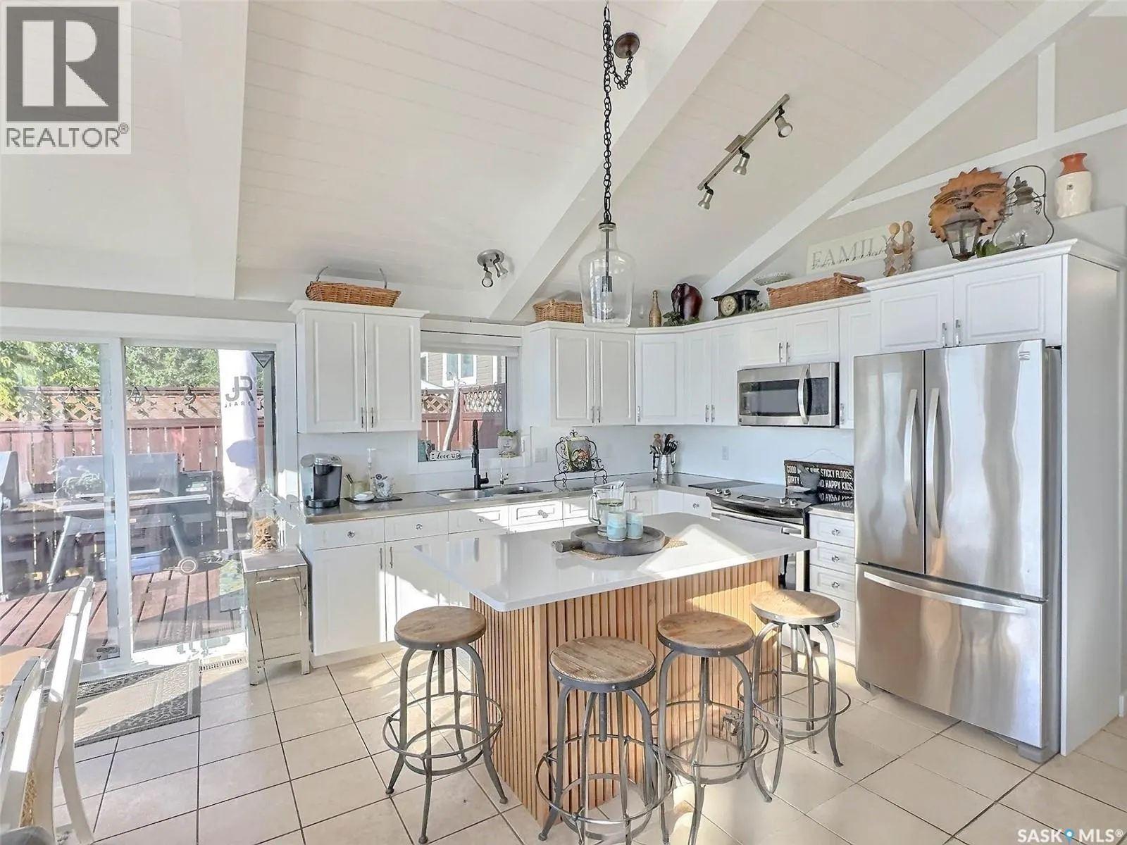 108 Jacobson DRIVE