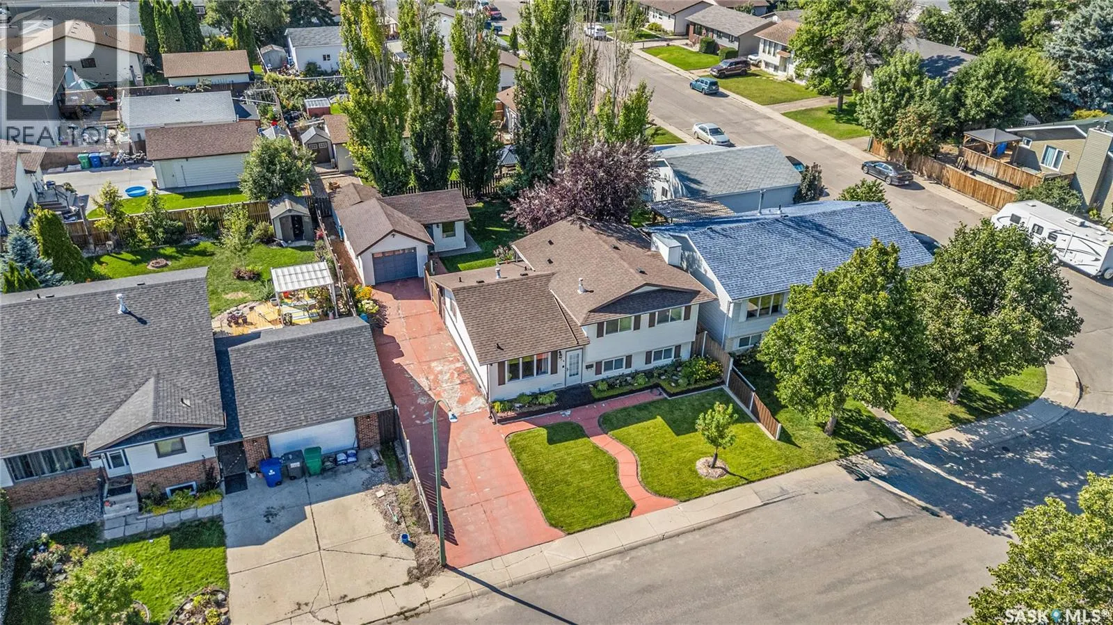 306 Bowman CRESCENT