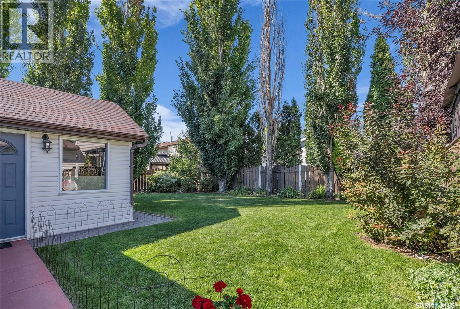 306 Bowman CRESCENT