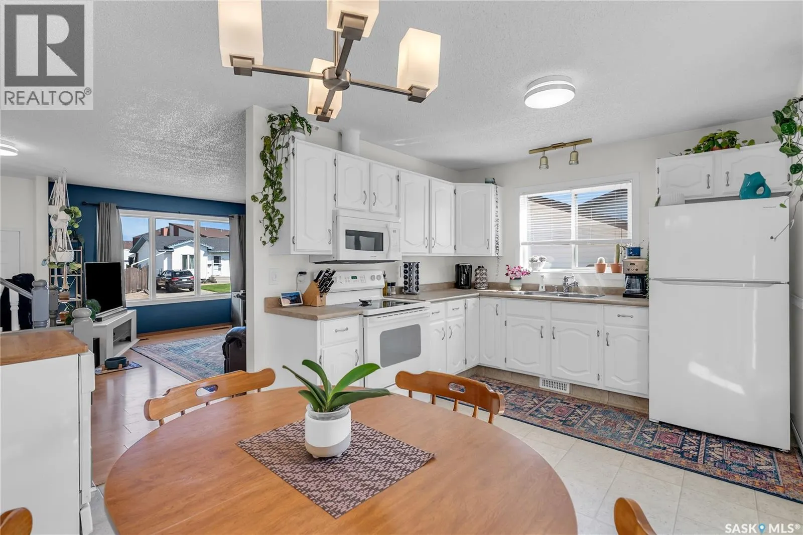 306 Bowman CRESCENT