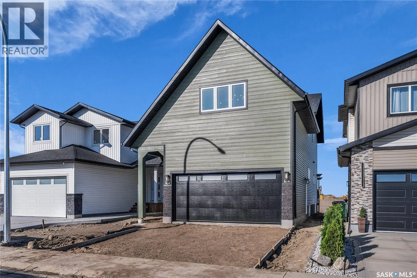 307 Sharma CRESCENT