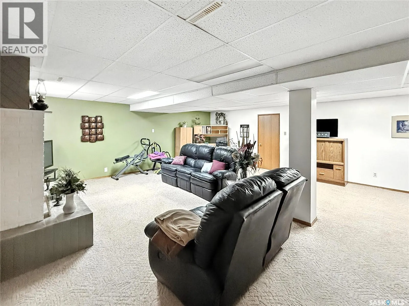417 Central AVENUE S