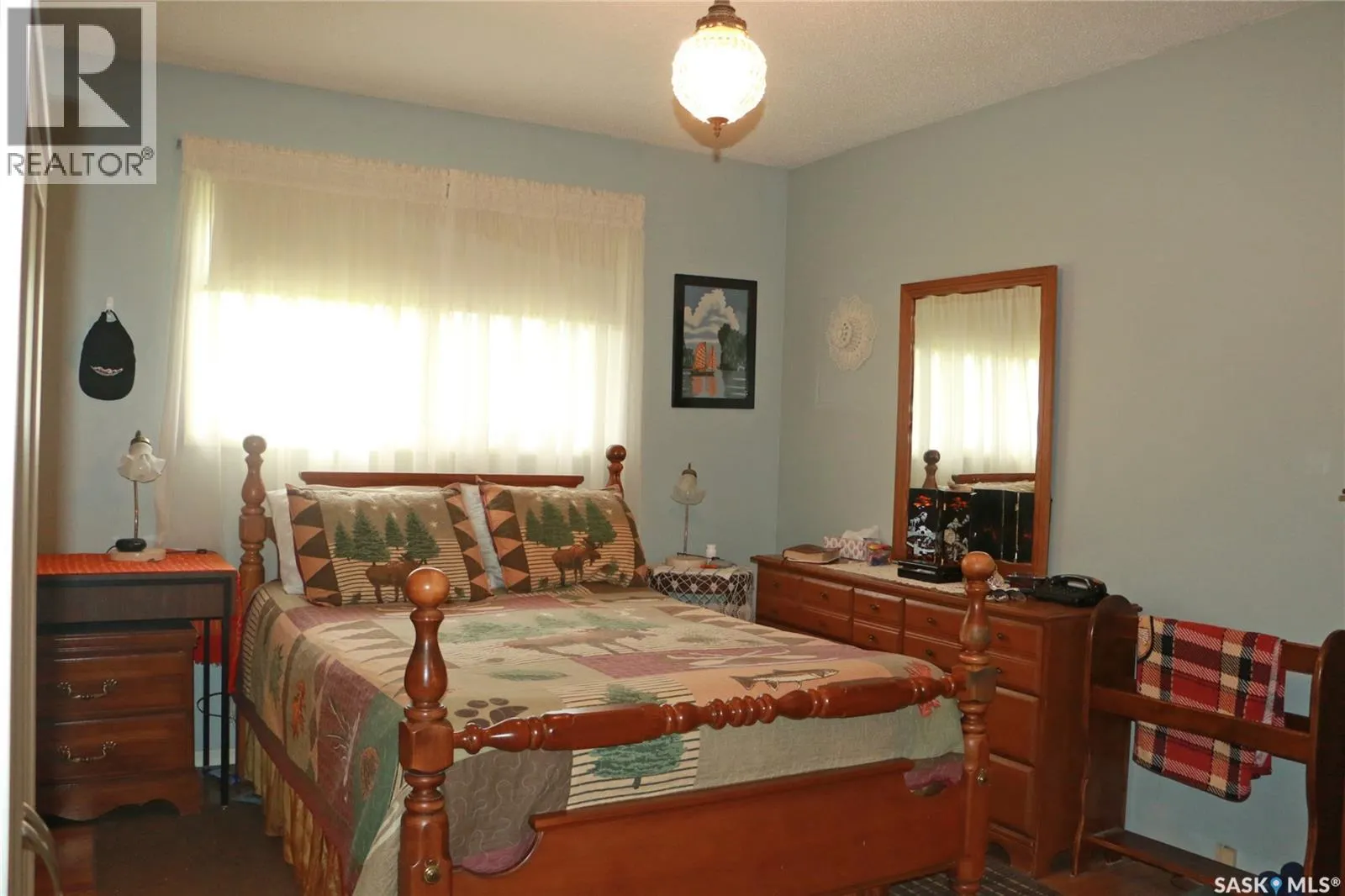 32 Howard CRESCENT