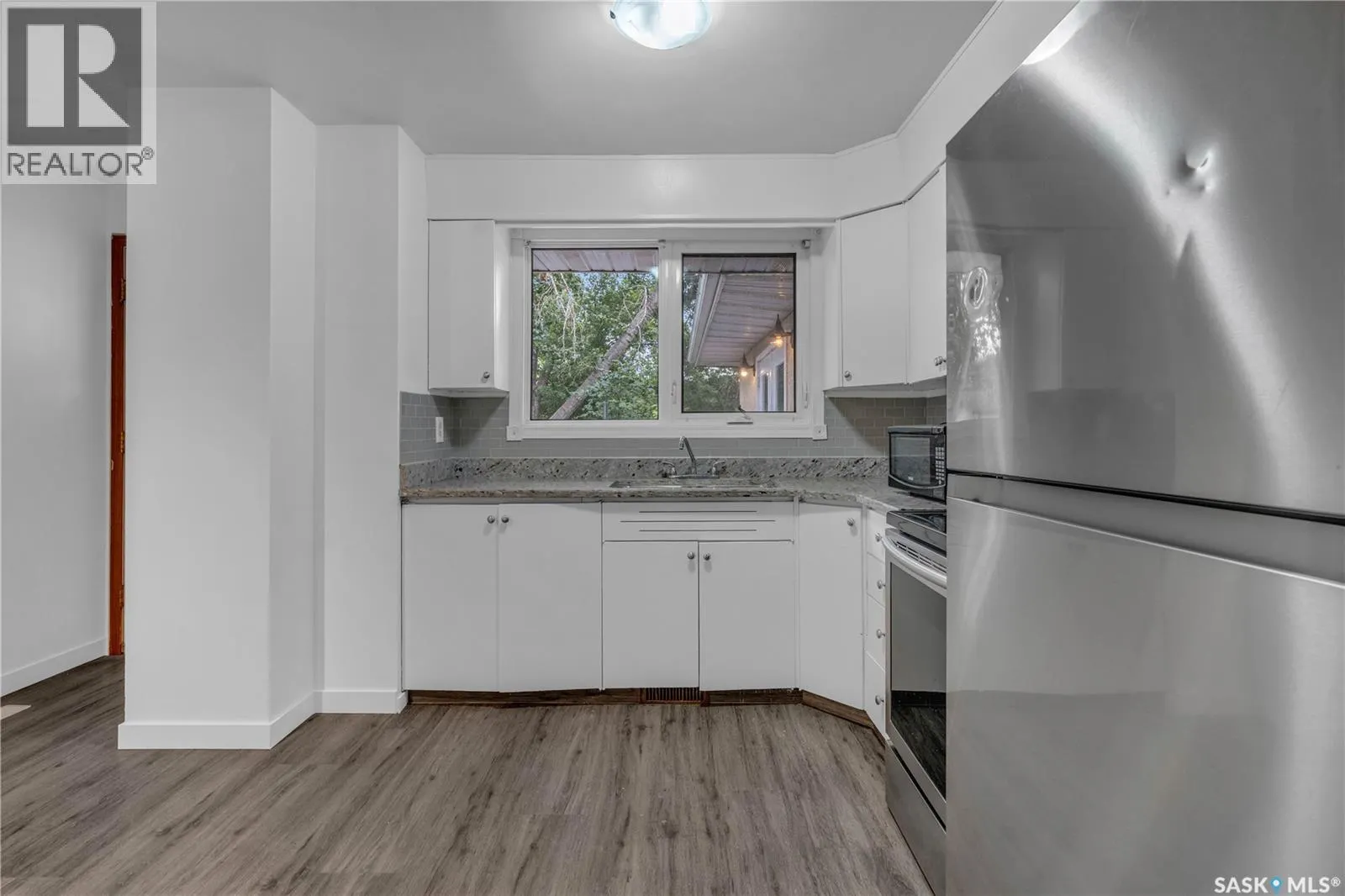 125 Fairview ROAD