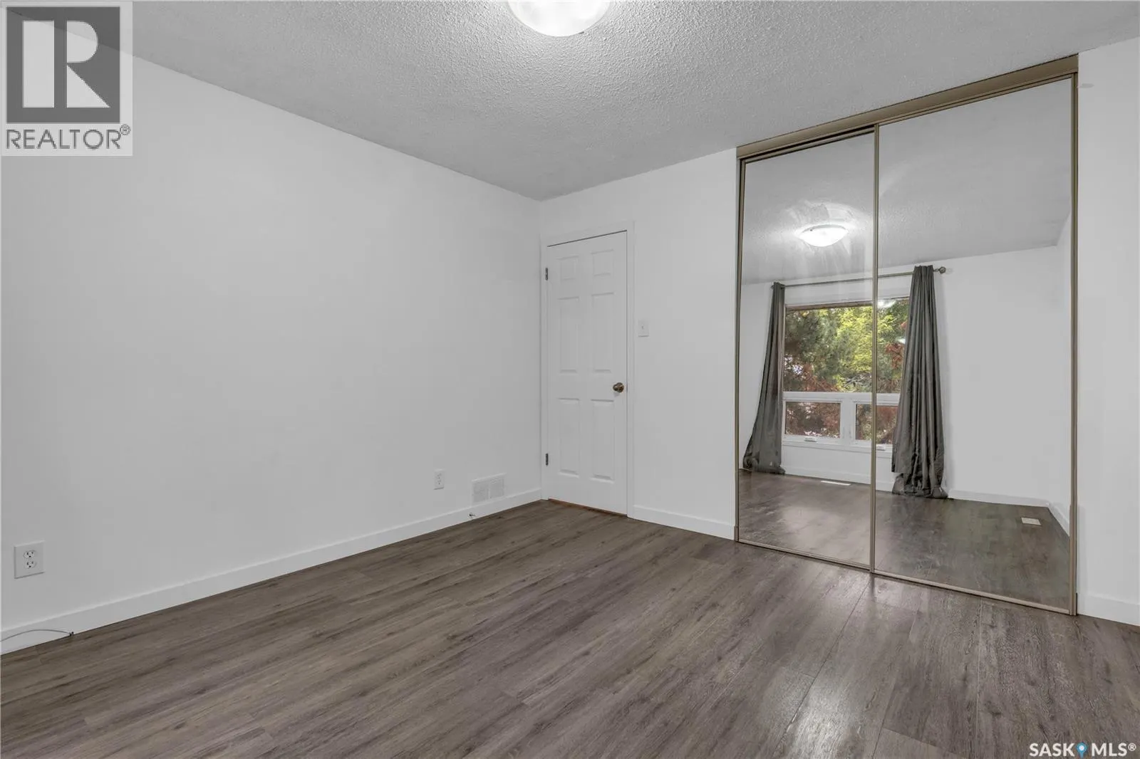 125 Fairview ROAD