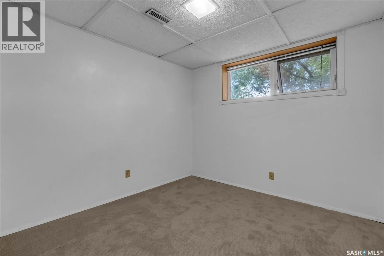 125 Fairview ROAD