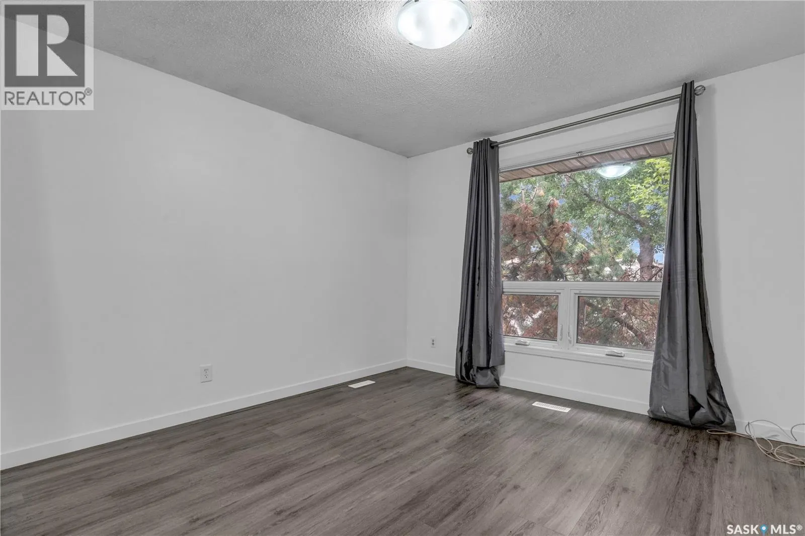 125 Fairview ROAD