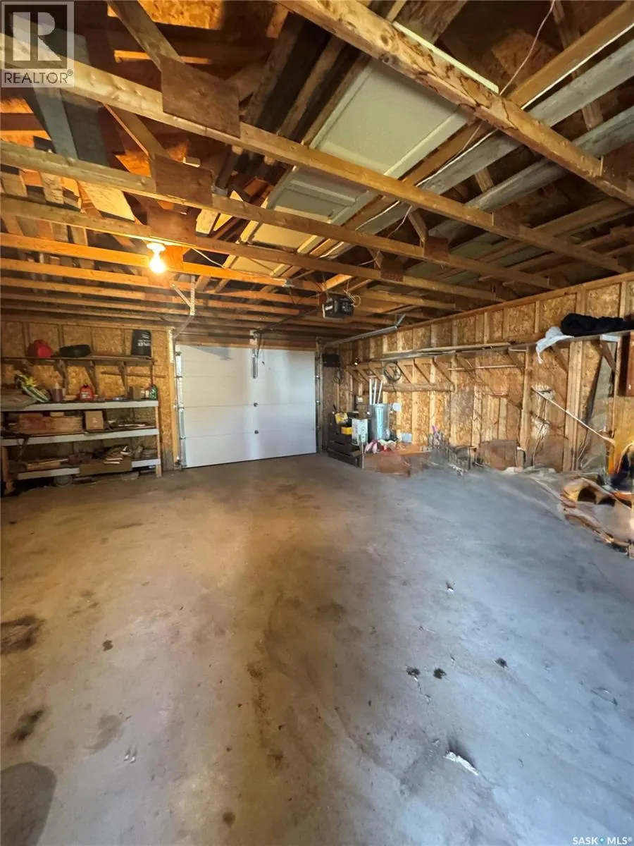 403 Churchill STREET