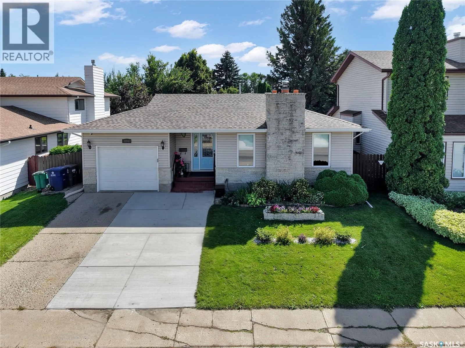 128 Delaronde ROAD
