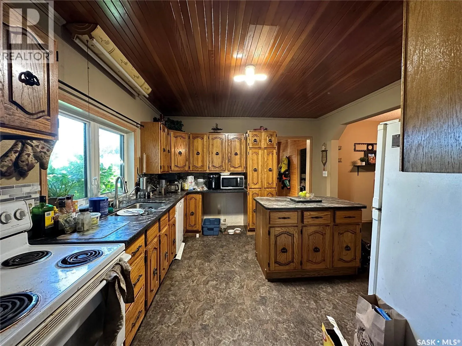 Todoschuk Acreage