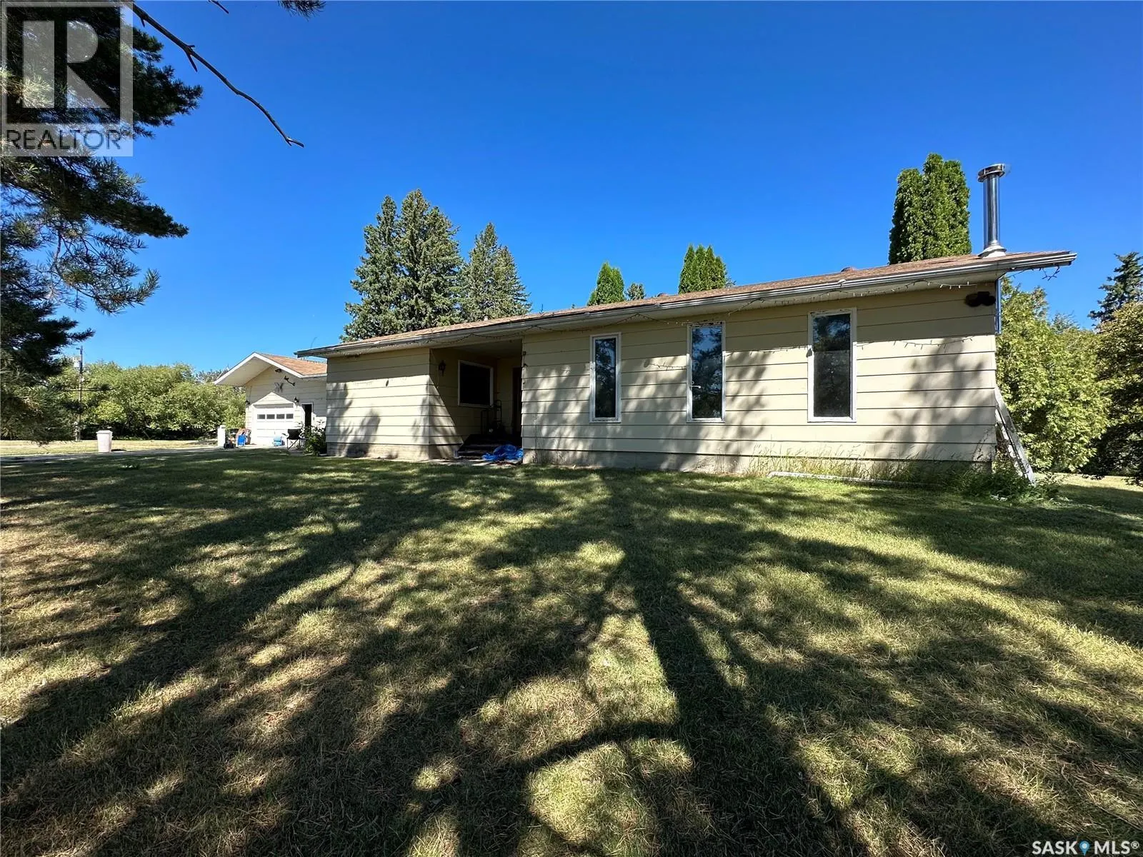 Todoschuk Acreage