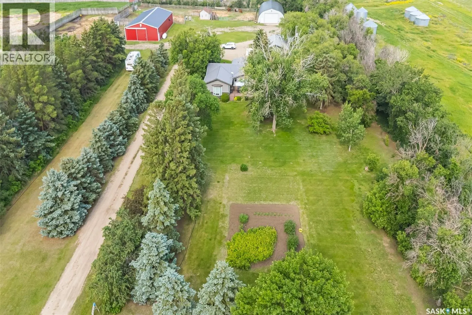Hanley Area Farmland & Acreage