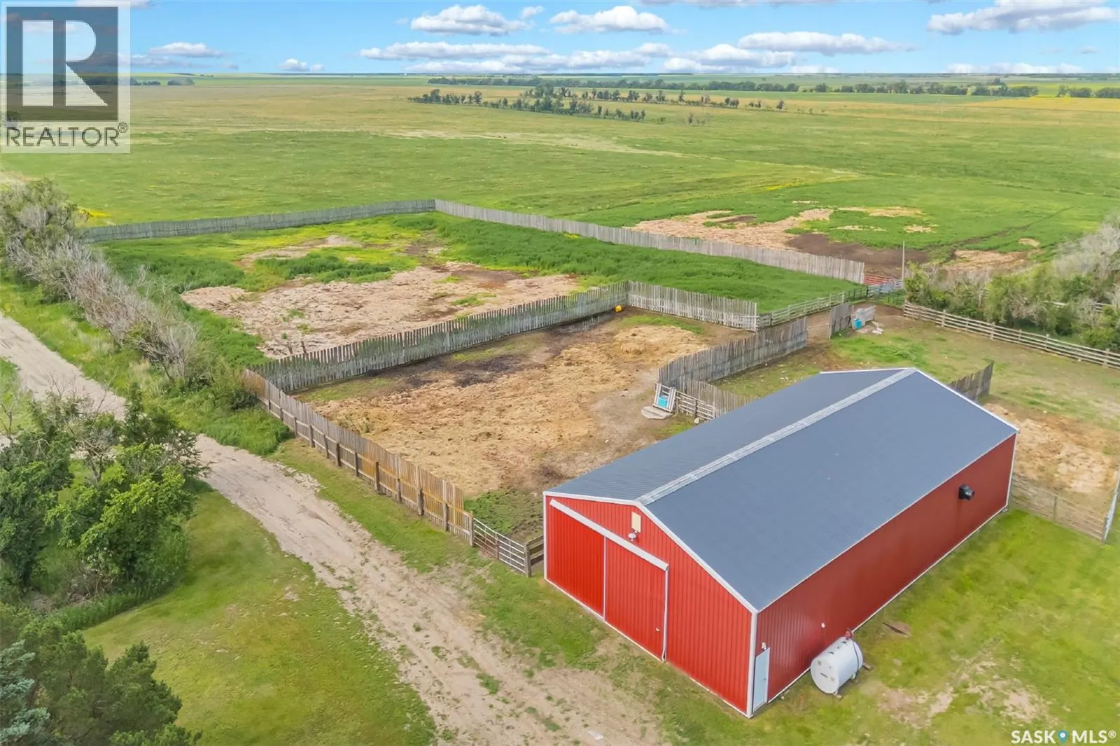 Hanley Area Farmland & Acreage