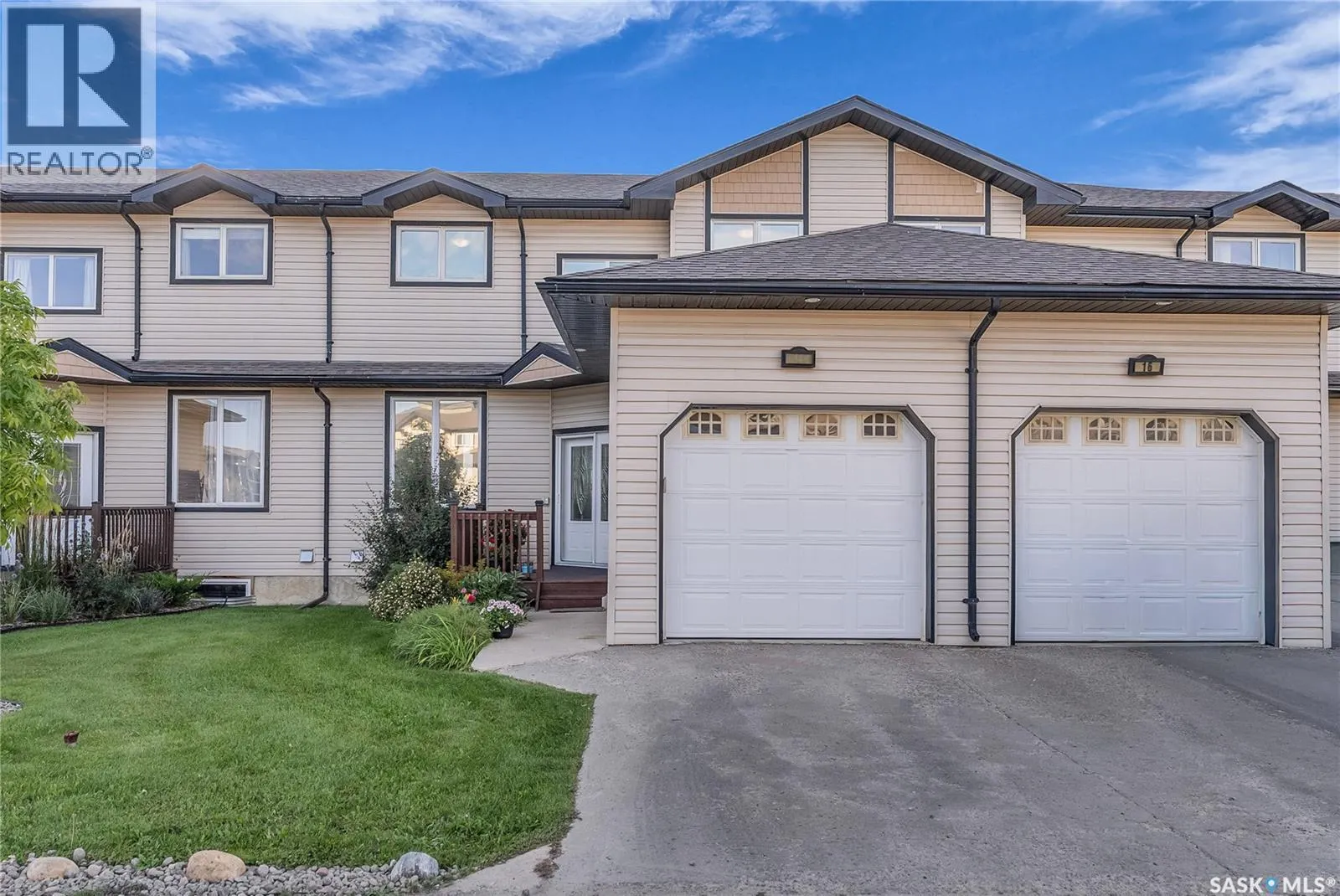 14 118 Hampton CIRCLE