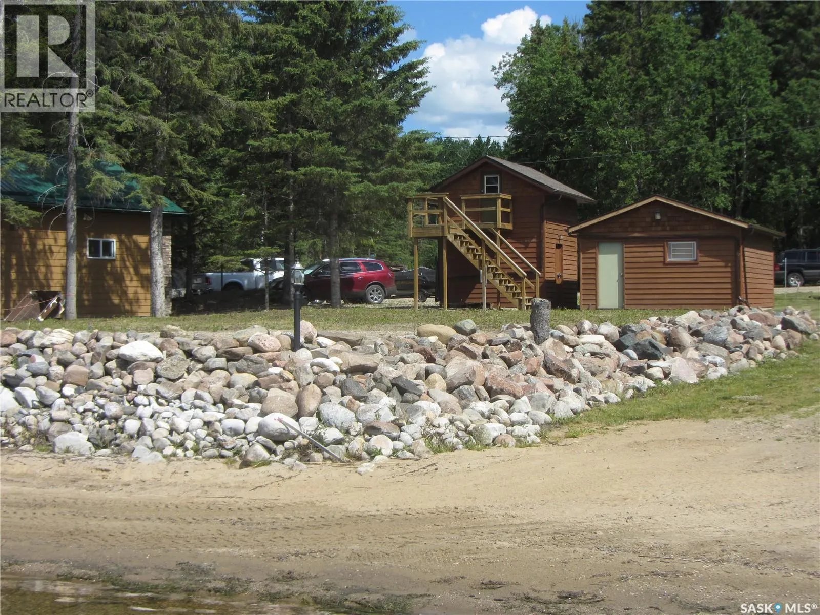 7 Spruce CRESCENT