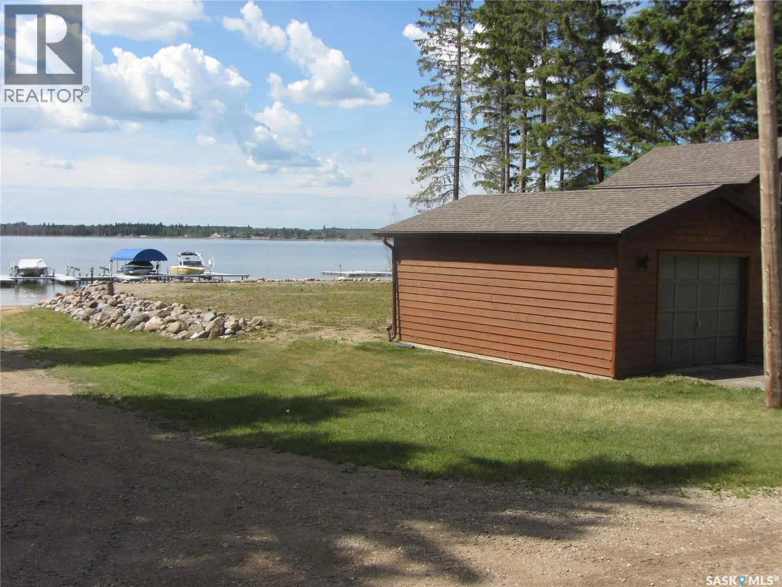 7 Spruce CRESCENT