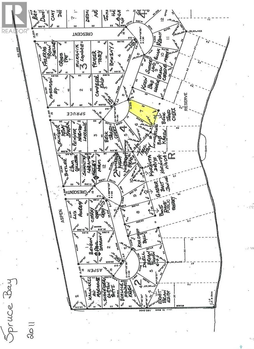 7 Spruce CRESCENT