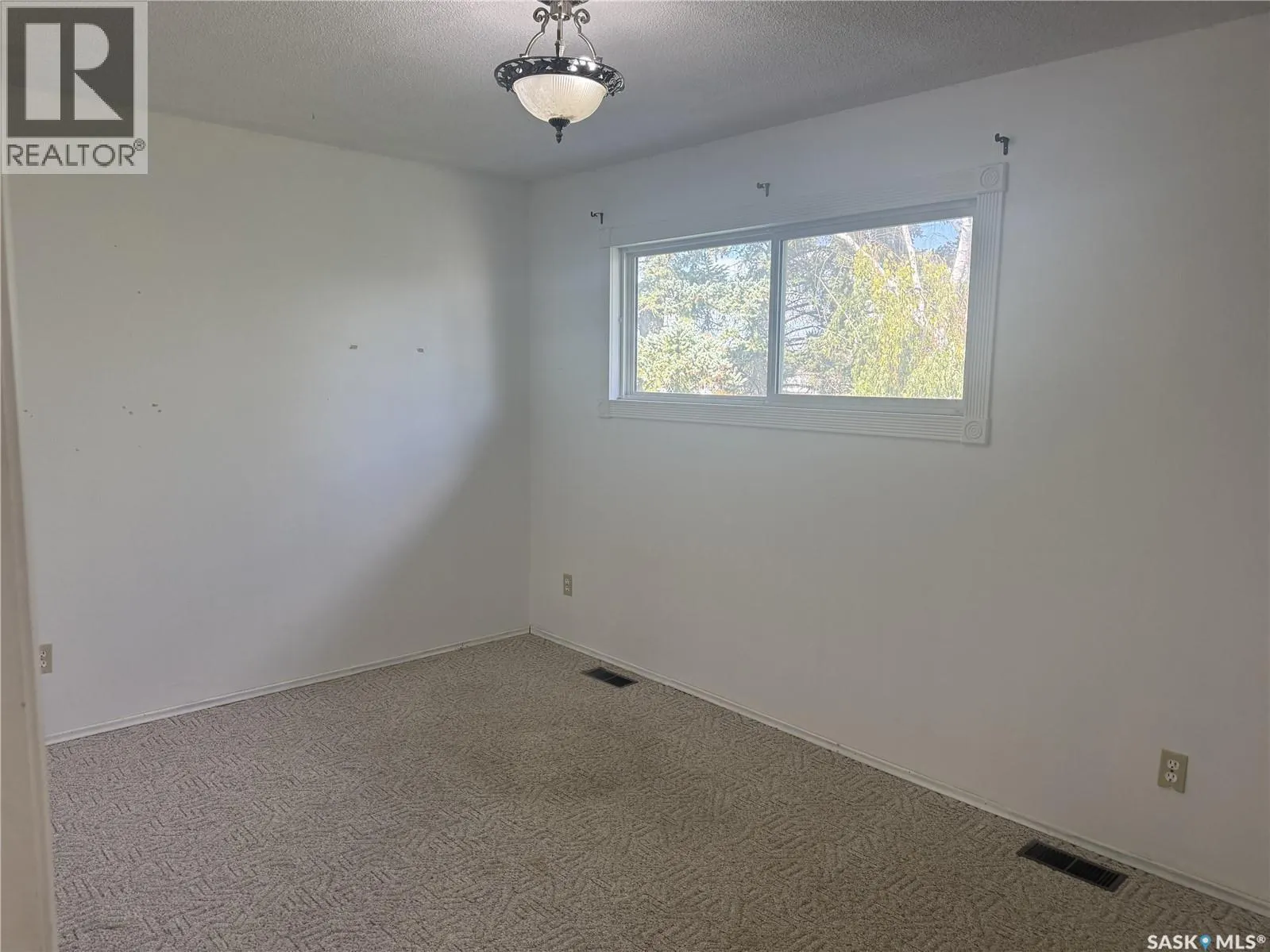 47 Tufts CRESCENT