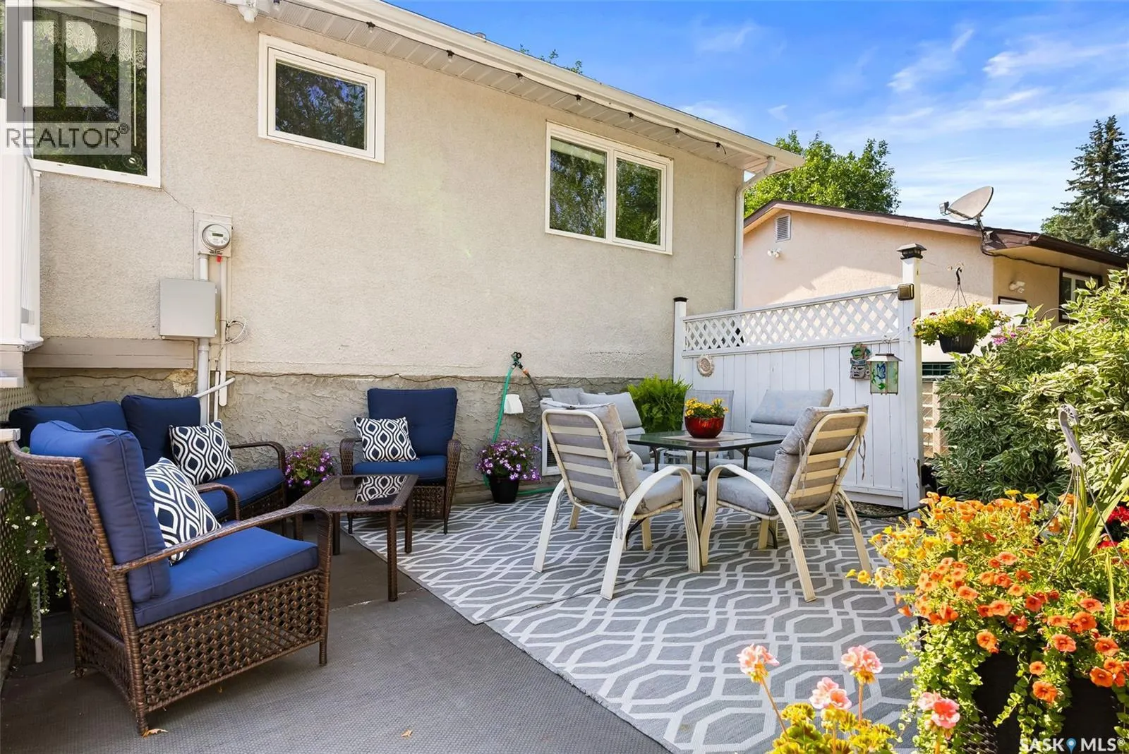 99 Magee CRESCENT