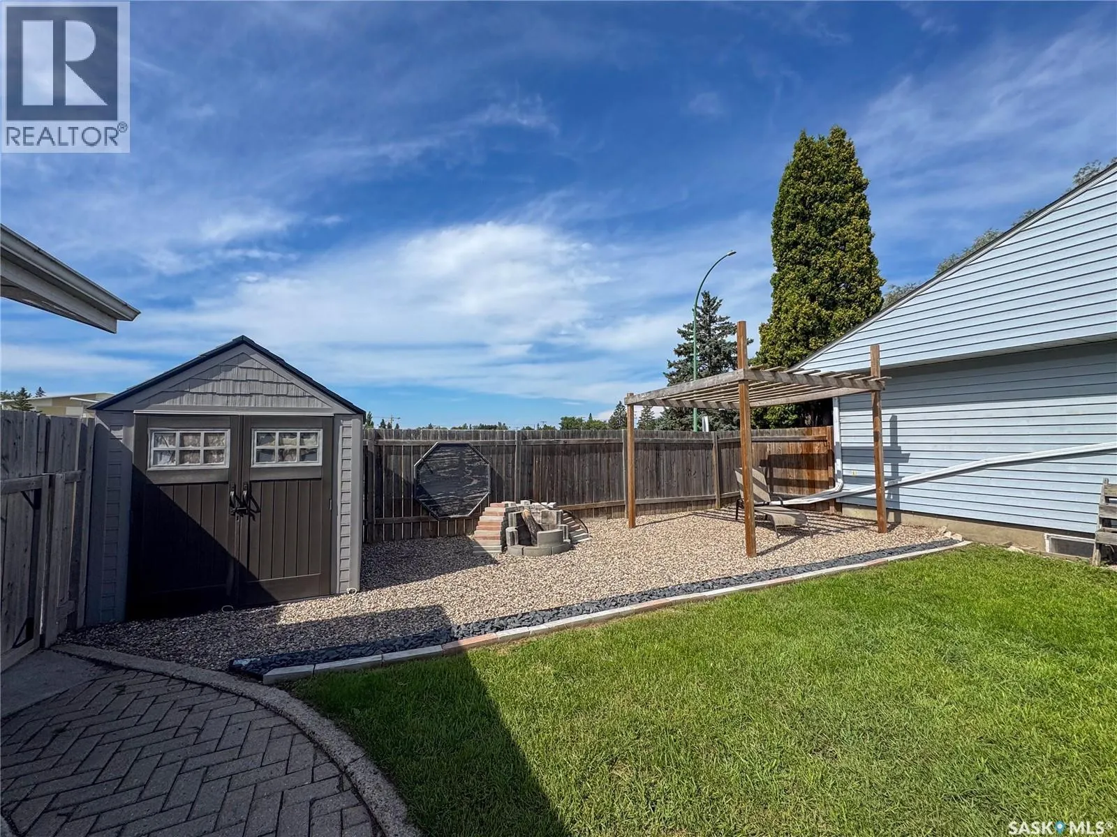 429 23rd STREET W
