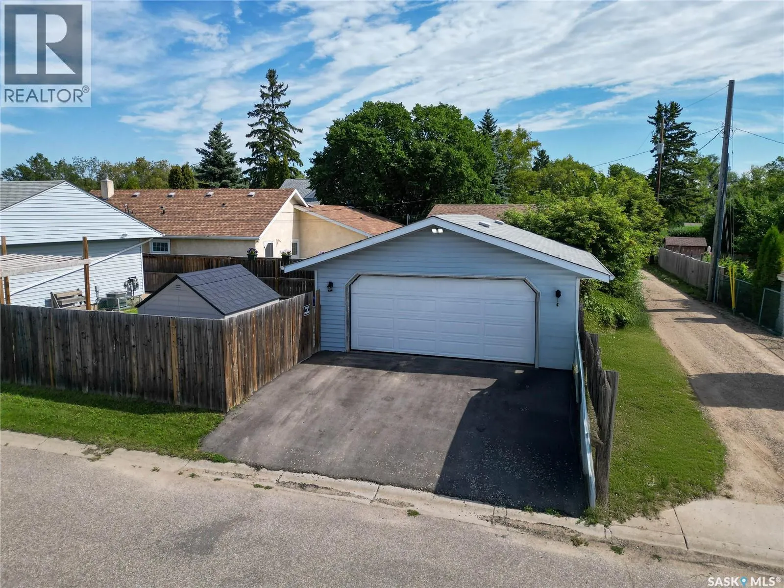 429 23rd STREET W