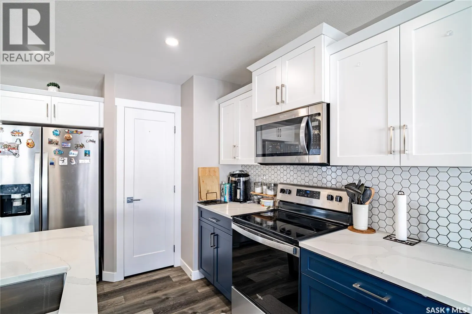 4657 Ferndale CRESCENT