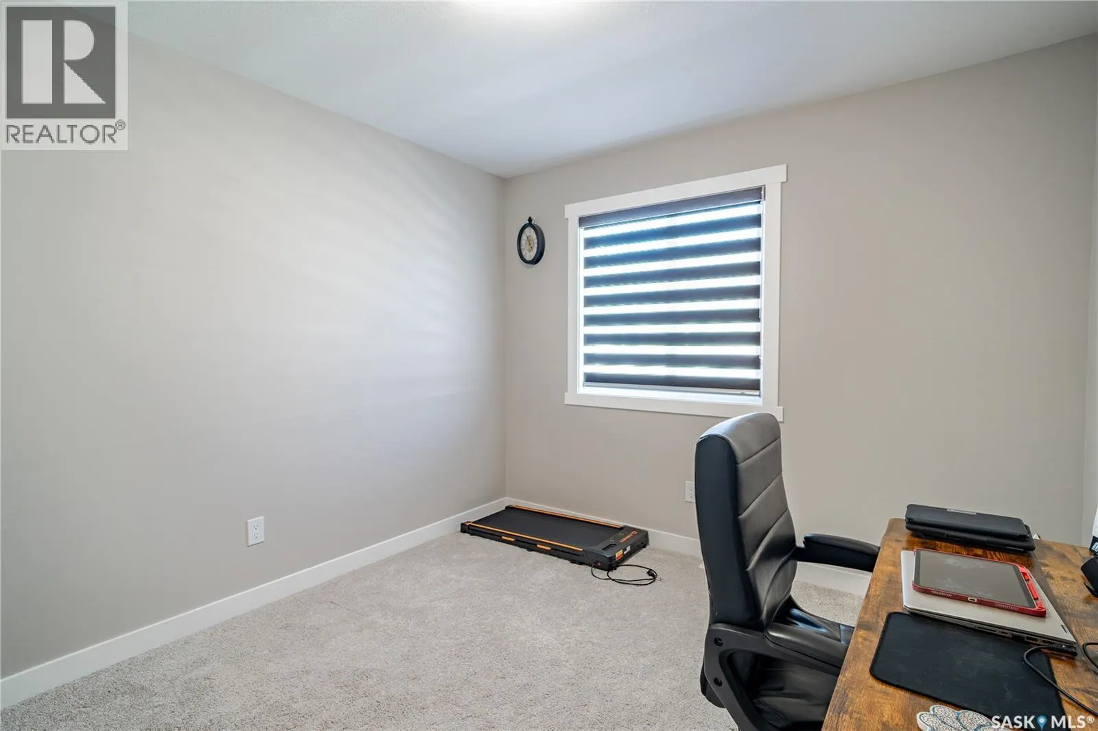 4657 Ferndale CRESCENT