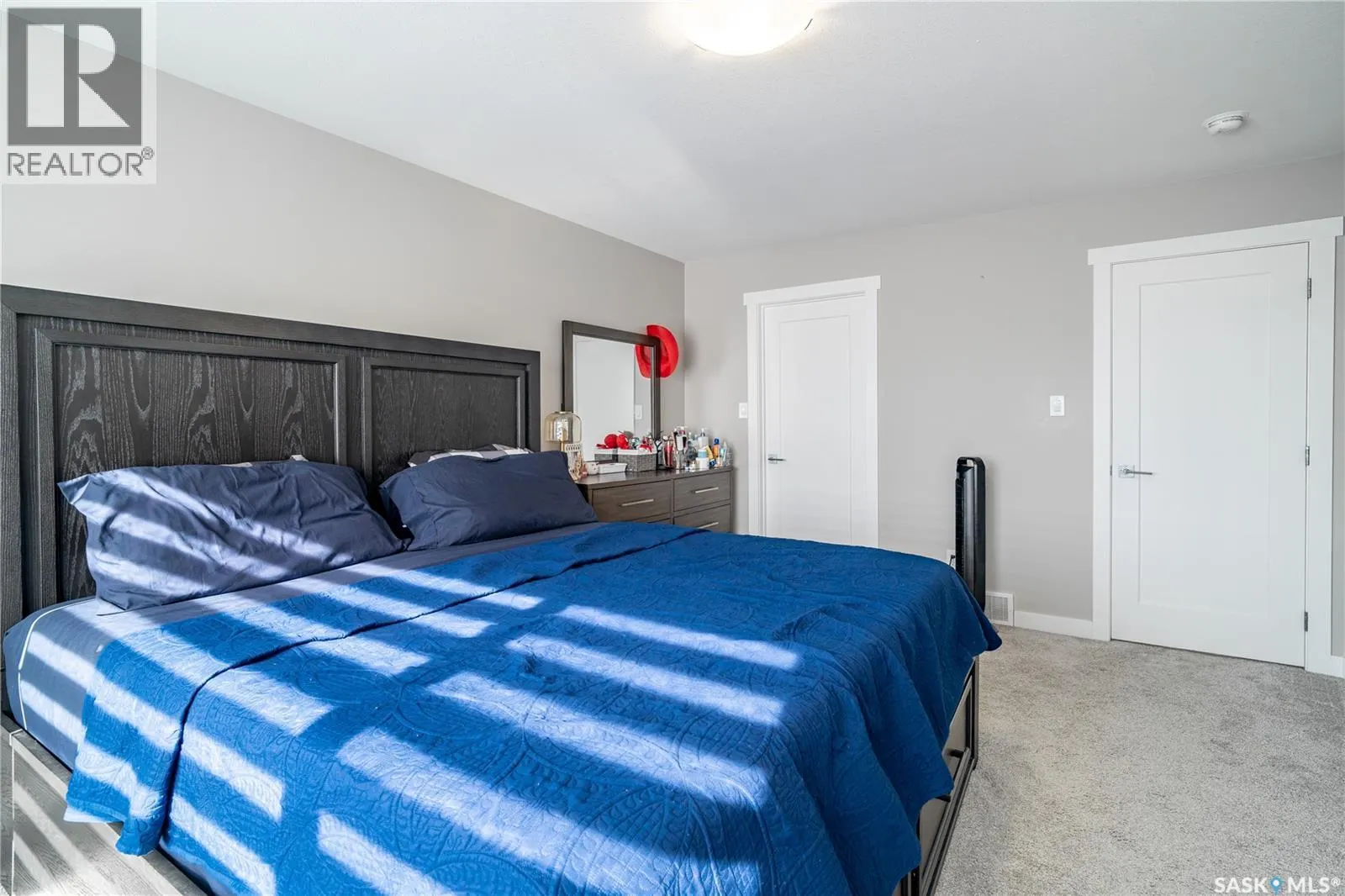4657 Ferndale CRESCENT