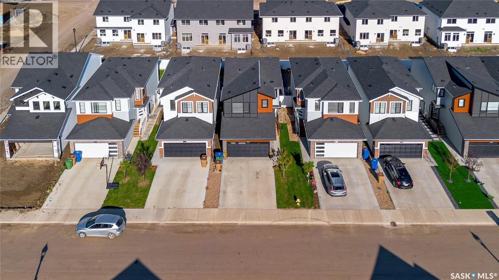 4657 Ferndale CRESCENT