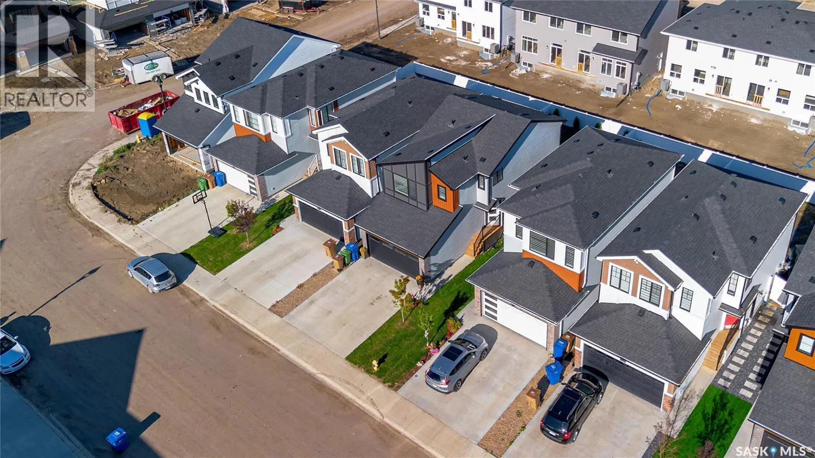 4657 Ferndale CRESCENT