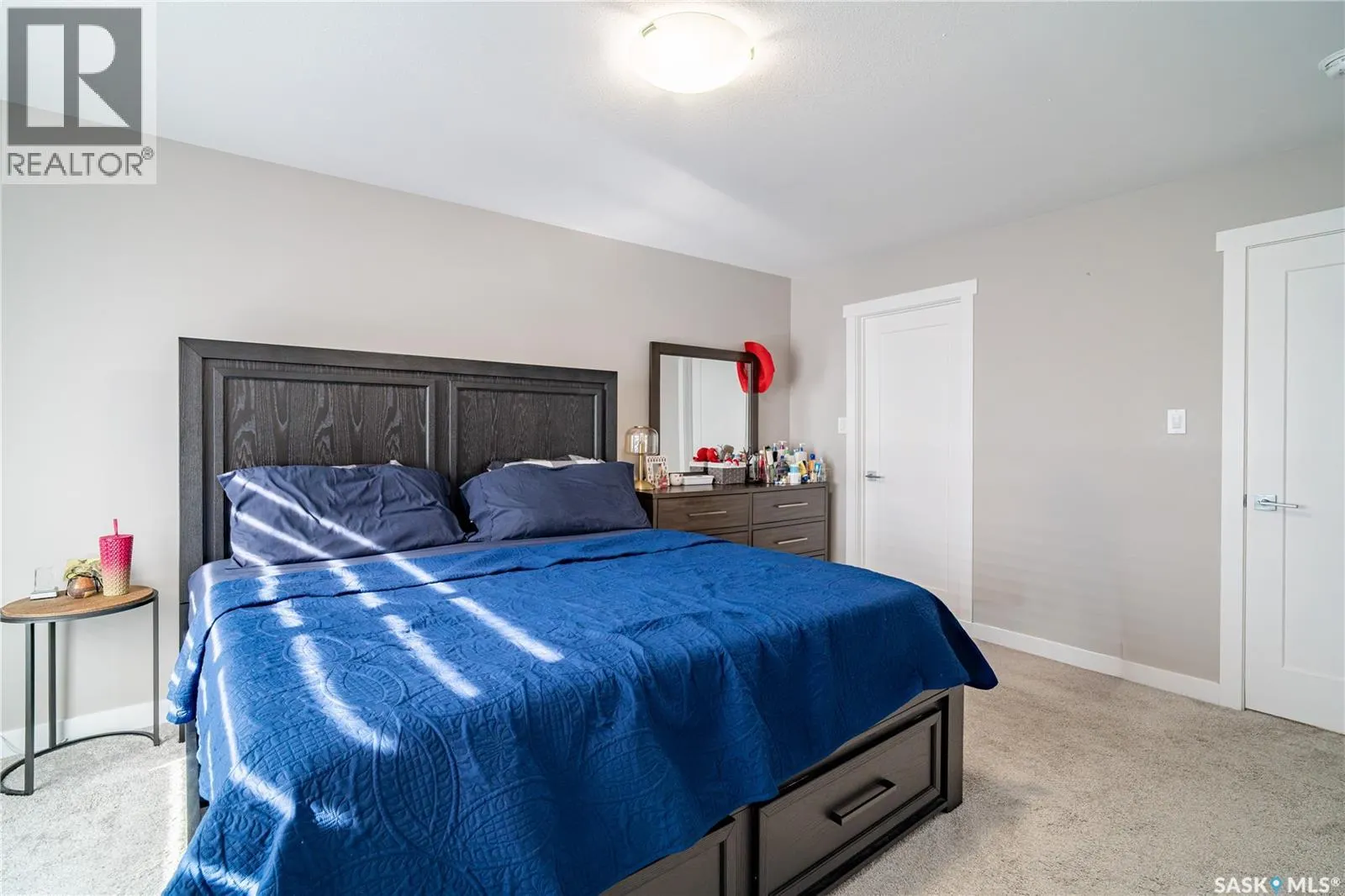 4657 Ferndale CRESCENT