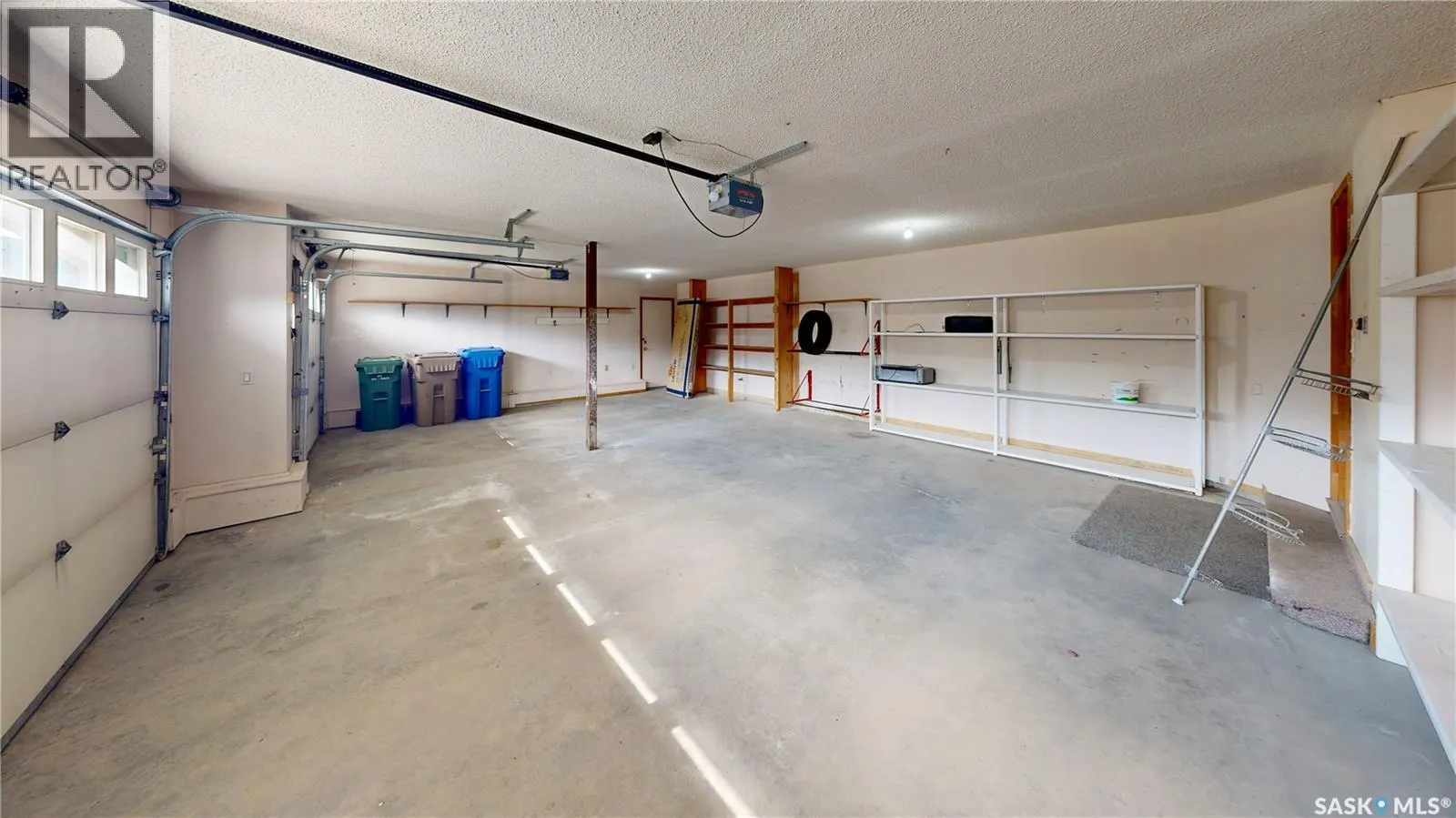 5006 Wascana Vista COURT