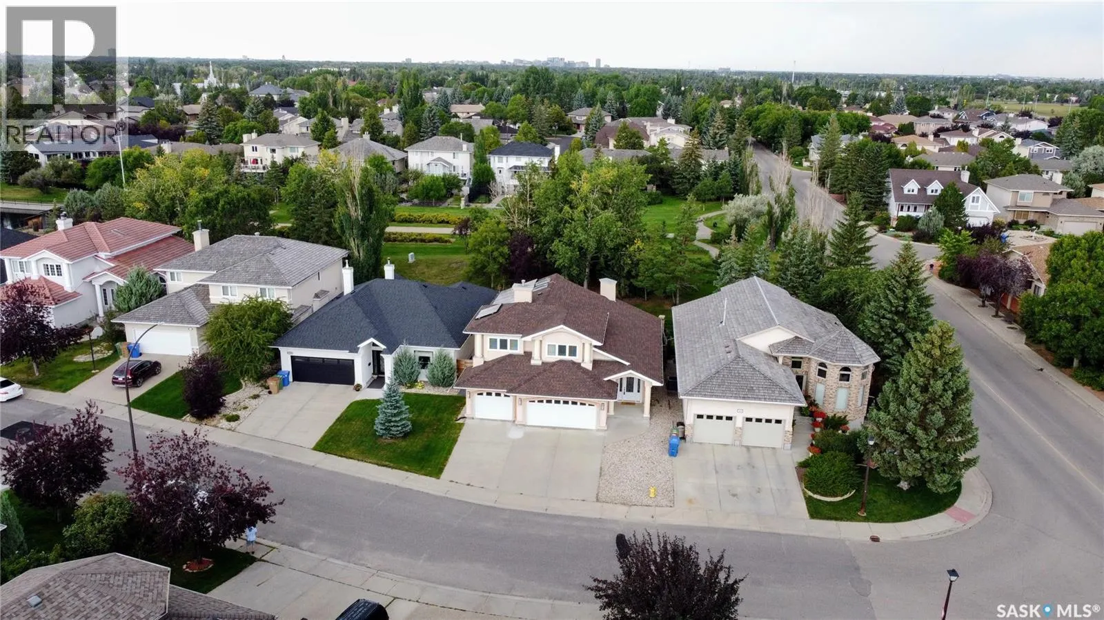 5006 Wascana Vista COURT