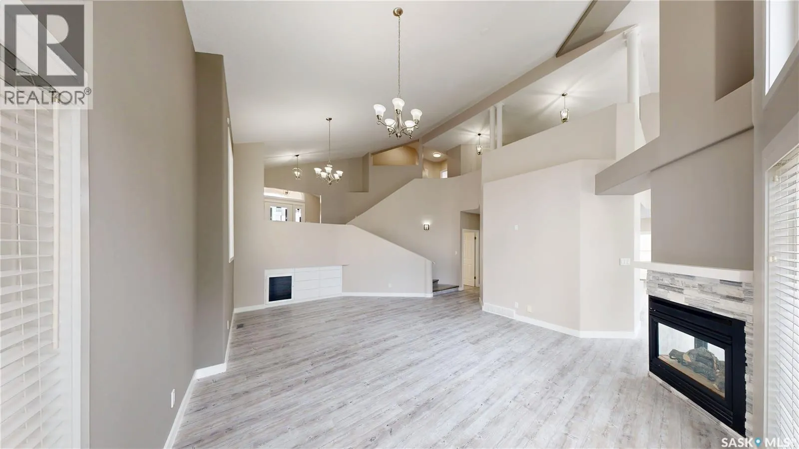 5006 Wascana Vista COURT