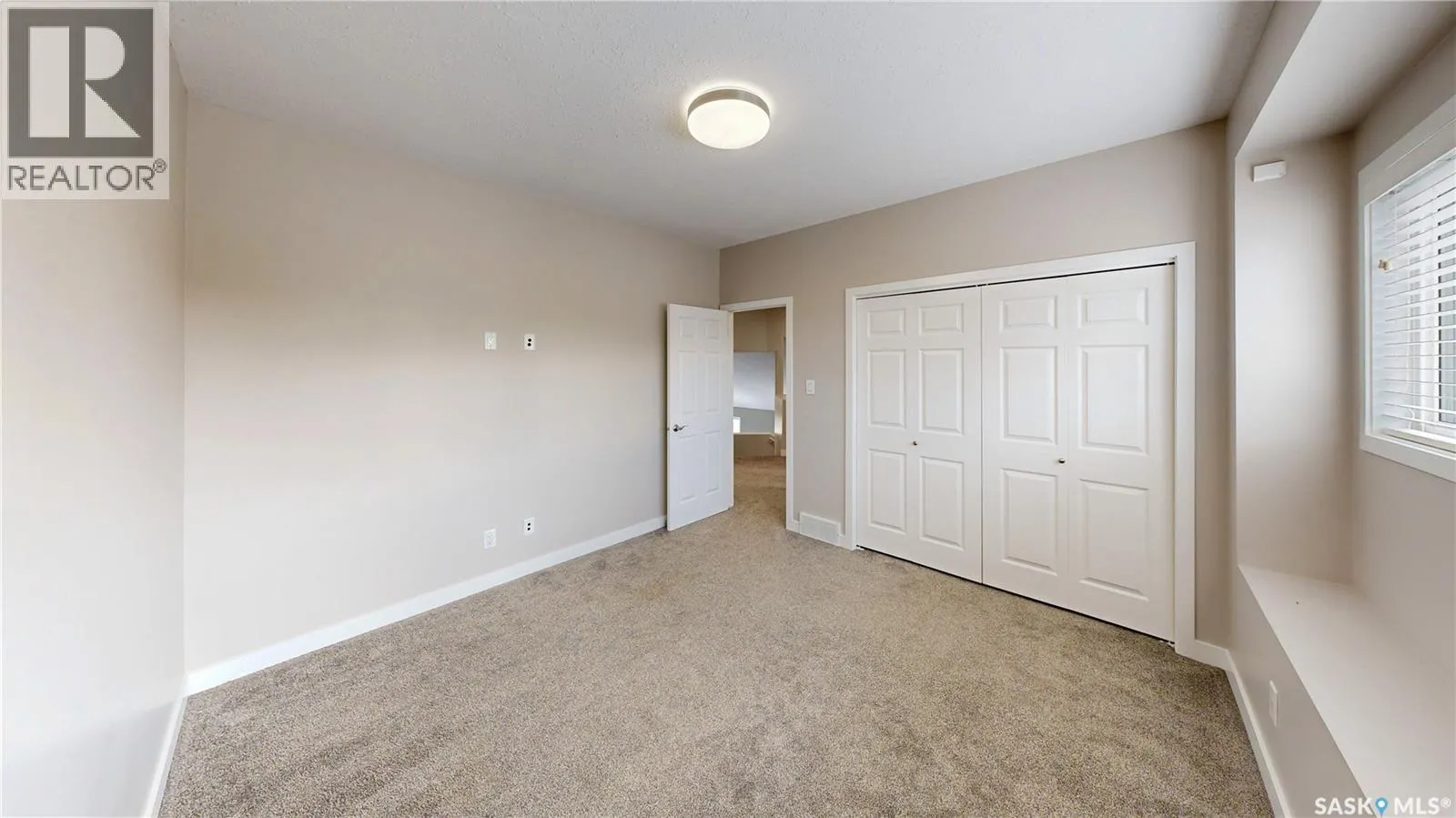 5006 Wascana Vista COURT