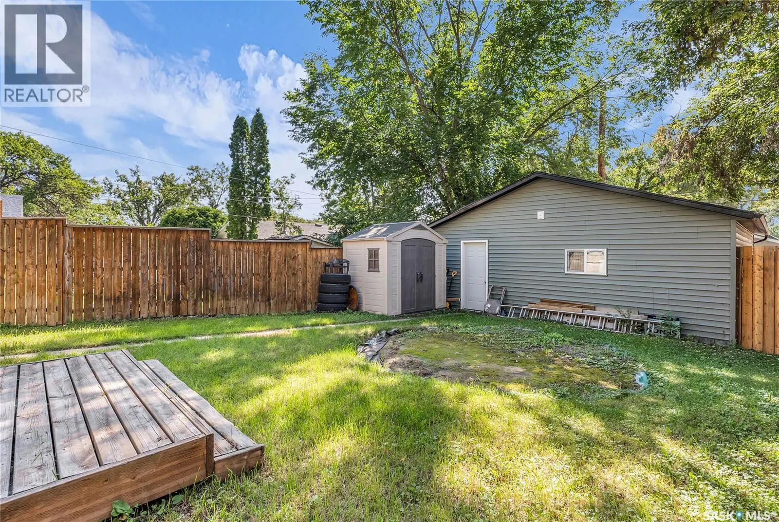 211 28th STREET W