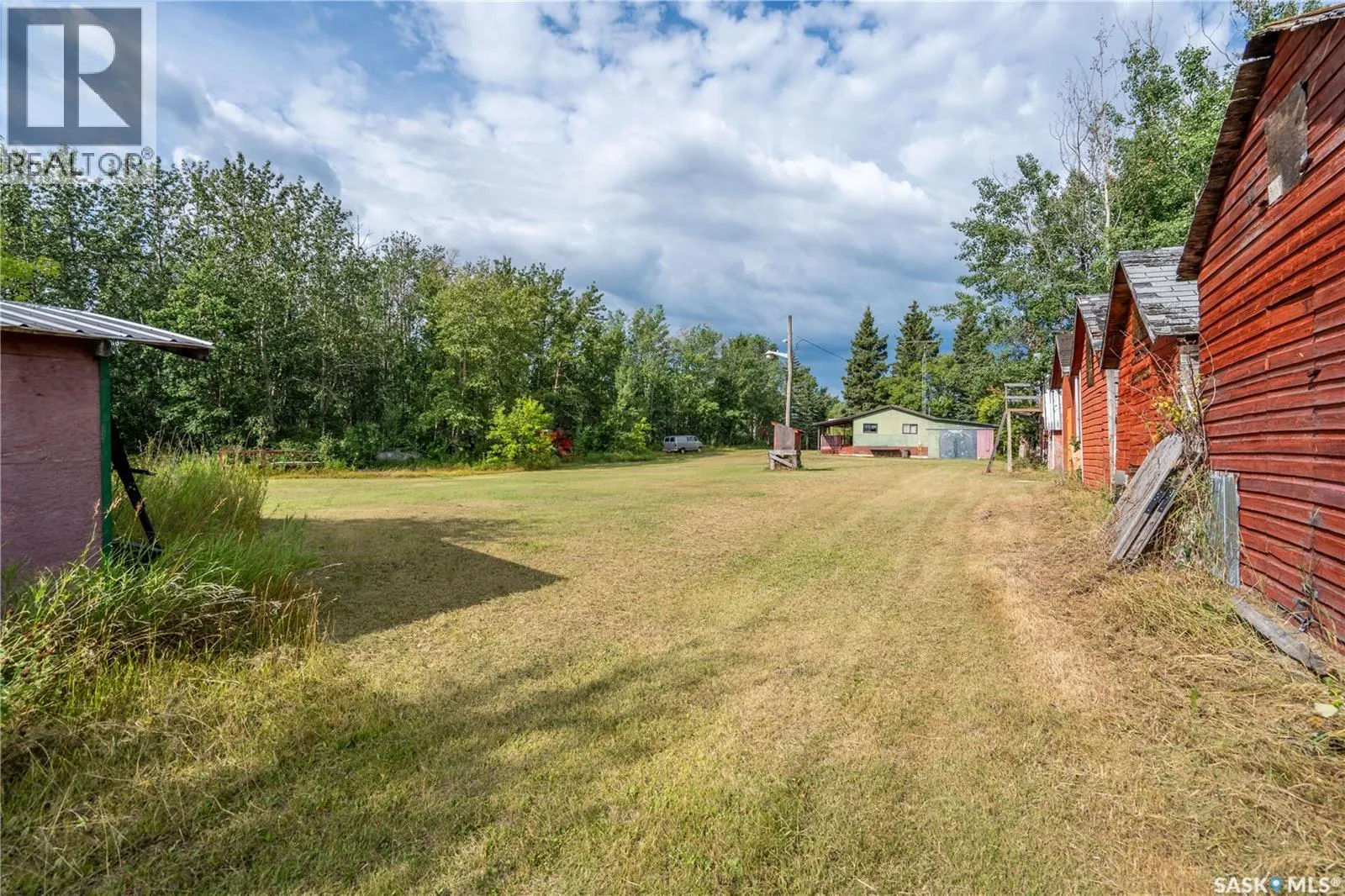 Shores Acreage