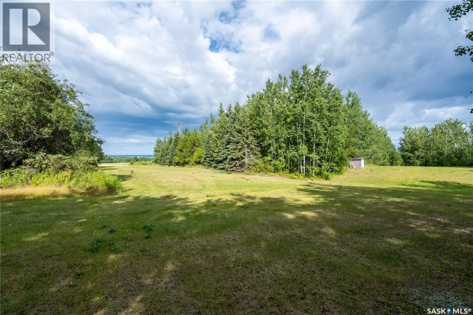 Shores Acreage