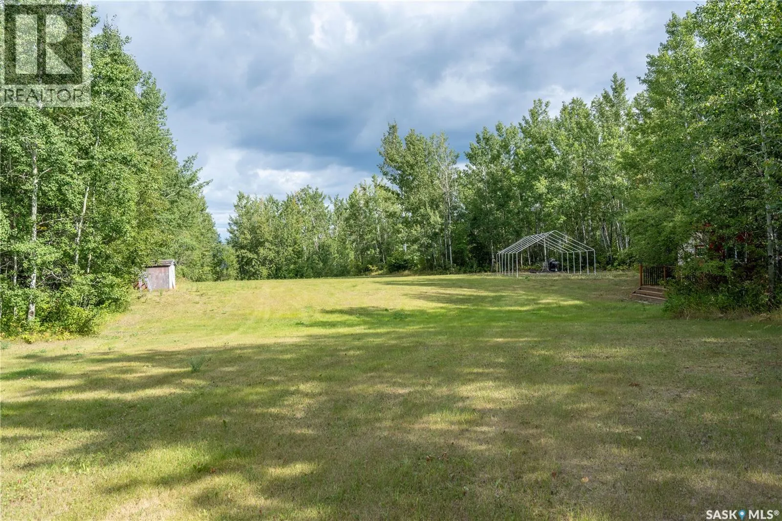 Shores Acreage