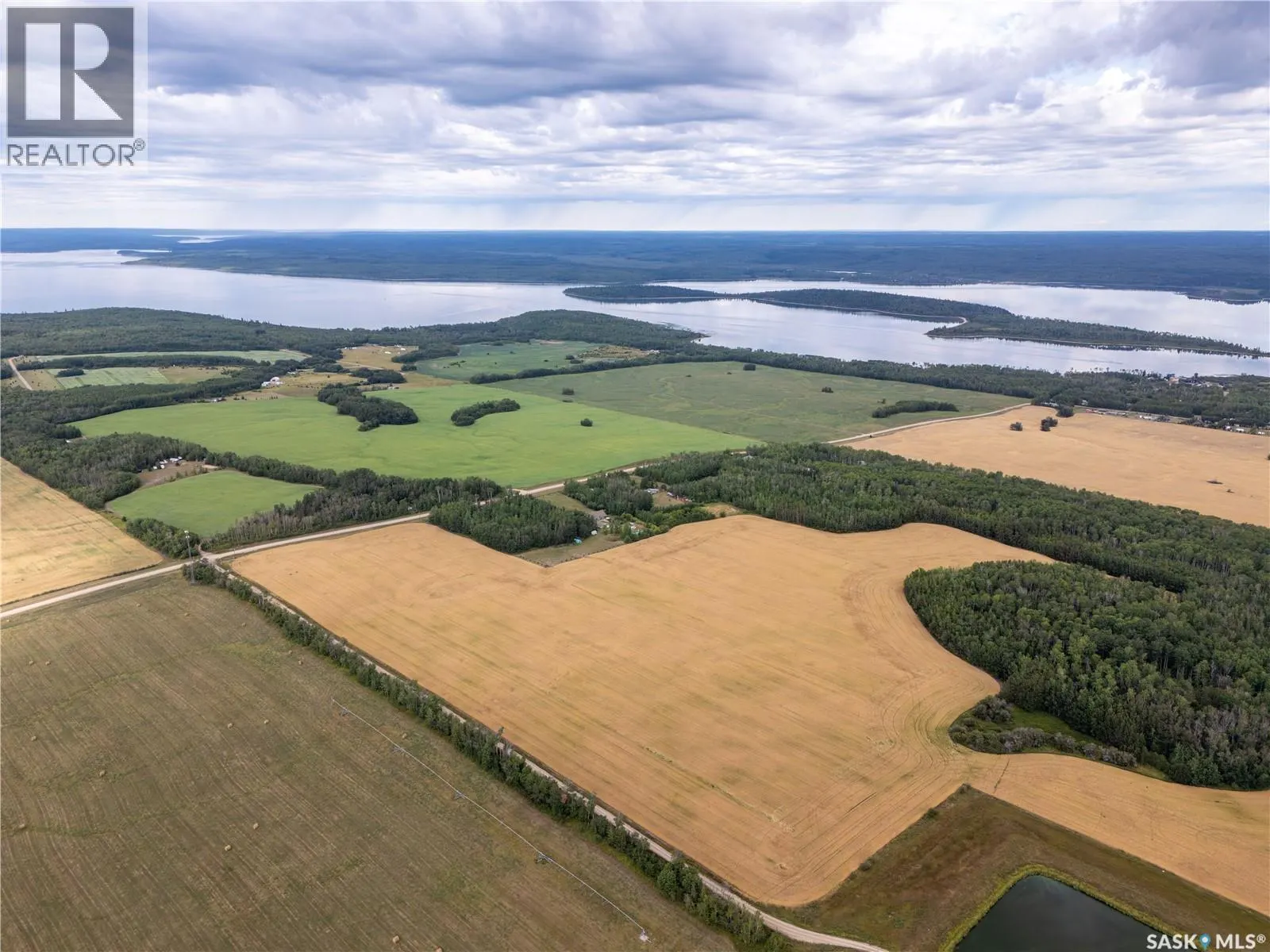 Shores Acreage