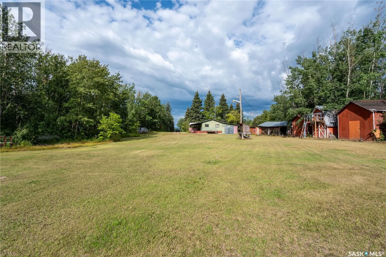 Shores Acreage