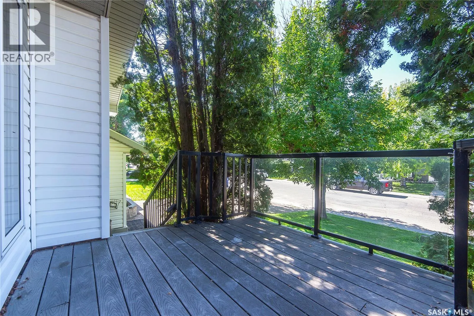 426 Vanier CRESCENT
