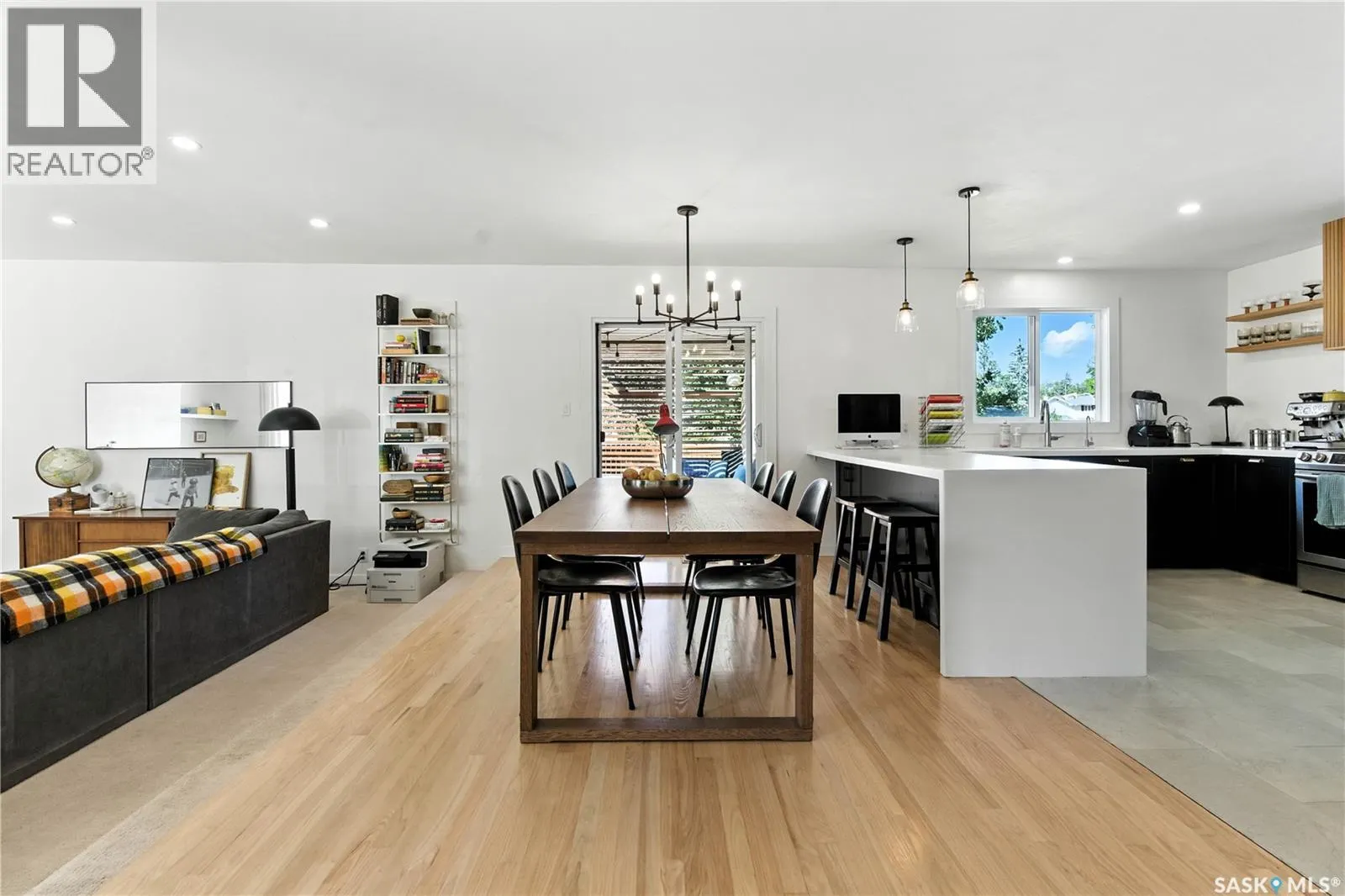 6 Wilkie ROAD