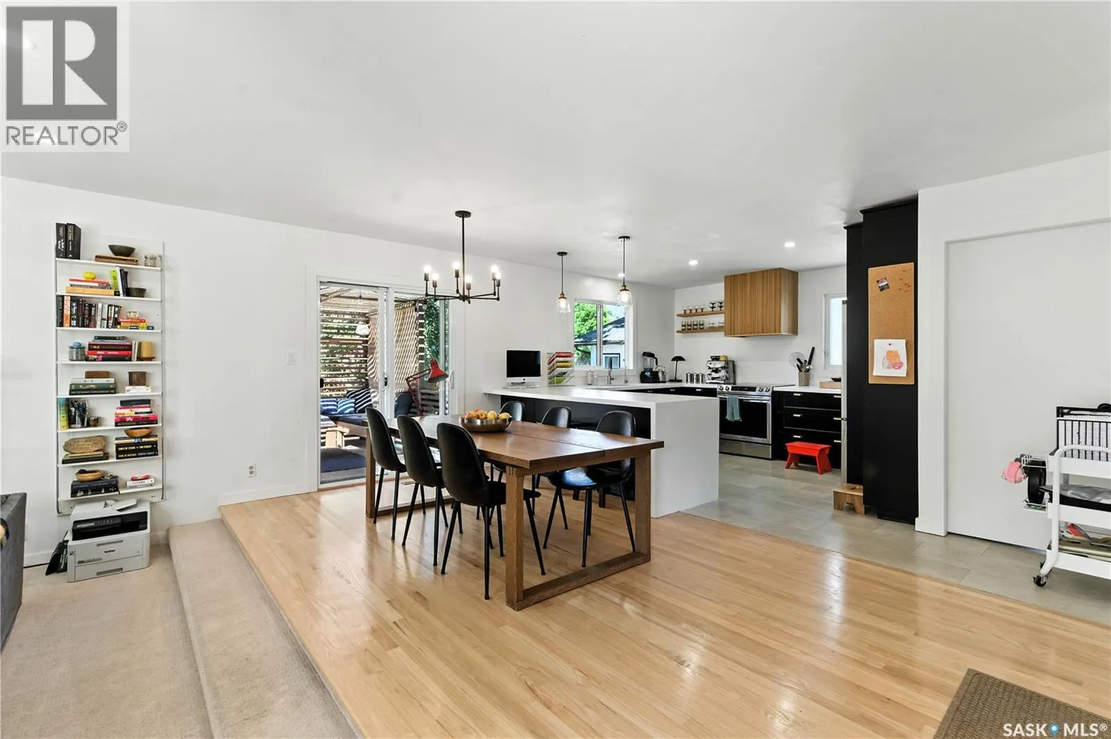 6 Wilkie ROAD