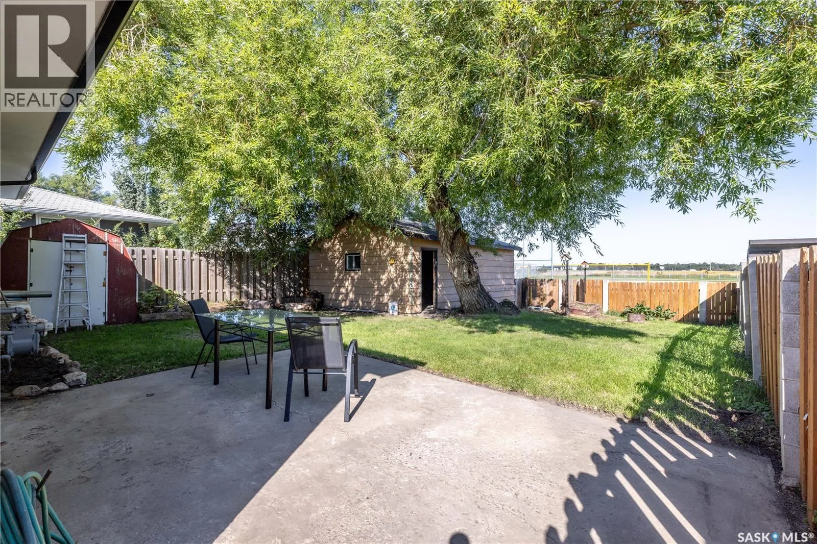 7 Ross CRESCENT