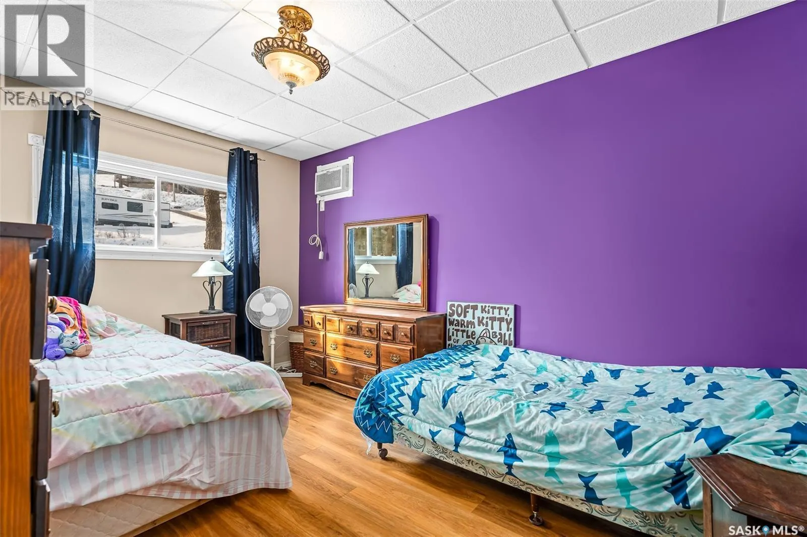 114 Marine DRIVE