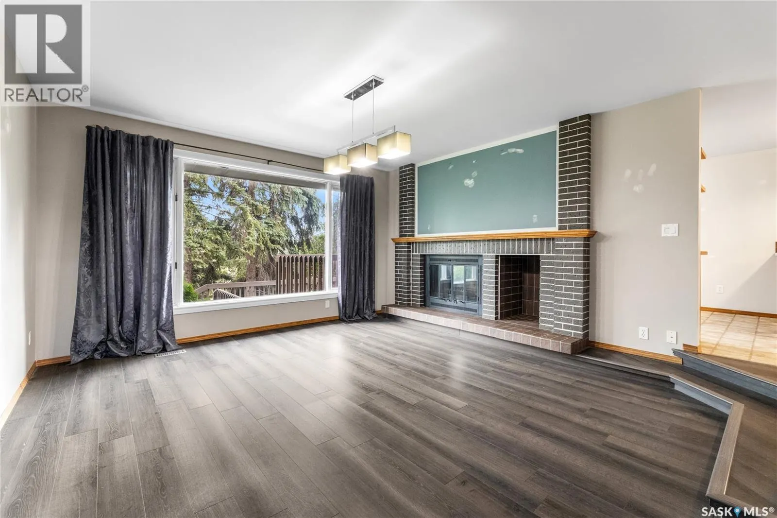 307 Avon DRIVE